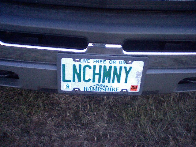 LNCHMNY - license plate