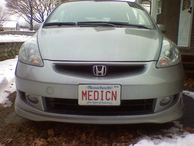 MEDICN - license plate
